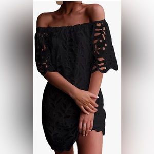 Woman’s Off Shoulder Lace Dress